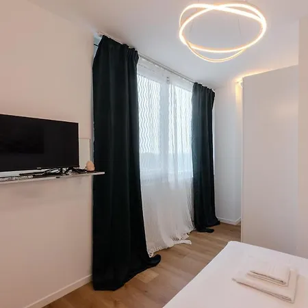 New! Skyline Apartamento